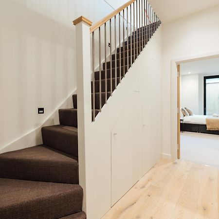 Luxurious & Modern London Apartment In Honor Oak Экстерьер фото
