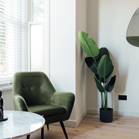 Luxurious & Modern London Apartment In Honor Oak Экстерьер фото